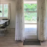 Prázdninový dům Awesome In Aakirkeby With Wifi *