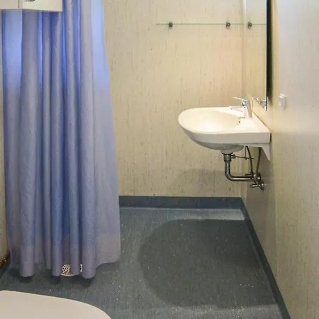 Pet Friendly In Aakirkeby With Kitchen Vester Somarken