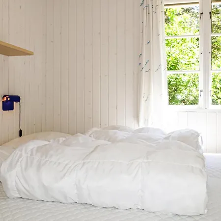 Holiday home Pet Friendly In Aakirkeby With Kitchen Vester Somarken